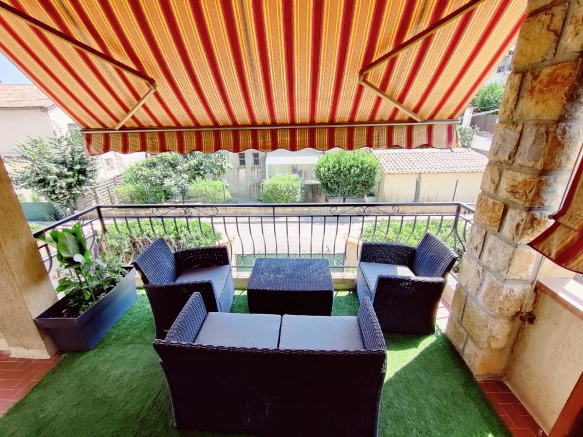 Le Castel - Haut de villa - climatisé - barbecue - jardin Cagnes-sur-Mer Extérieur photo