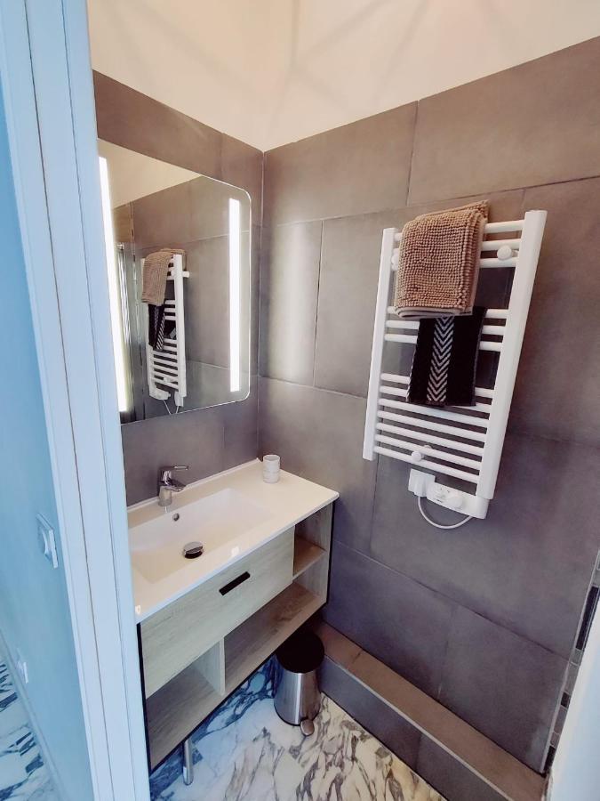 Le Castel - Haut de villa - climatisé - barbecue - jardin Cagnes-sur-Mer Extérieur photo
